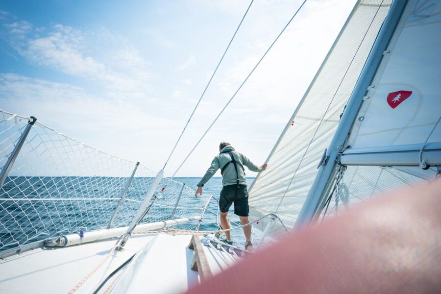 Stockholm: Archipelago Sailing Adventure with Island Chill - Swimming in the Baltic Sea