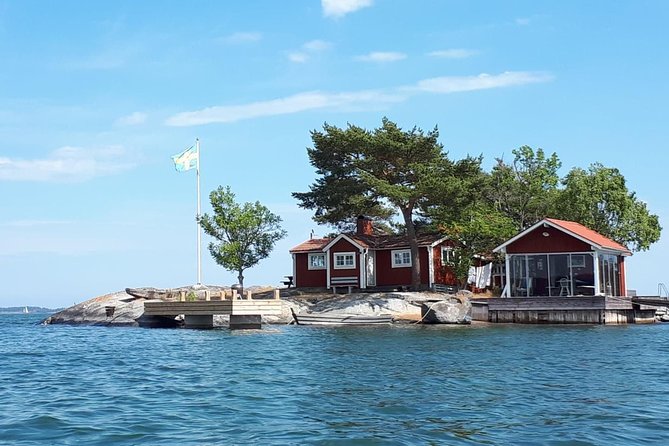 Stockholm Archipelago Sailing Day Tour - A traditional lunch aboard the yacht