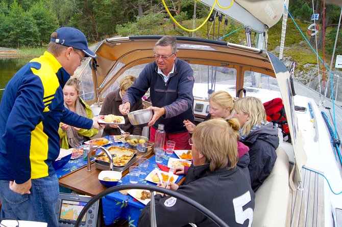 Stockholm Archipelago Sailing Day Tour - Afternoon sailing through quieter parts of the archipelago