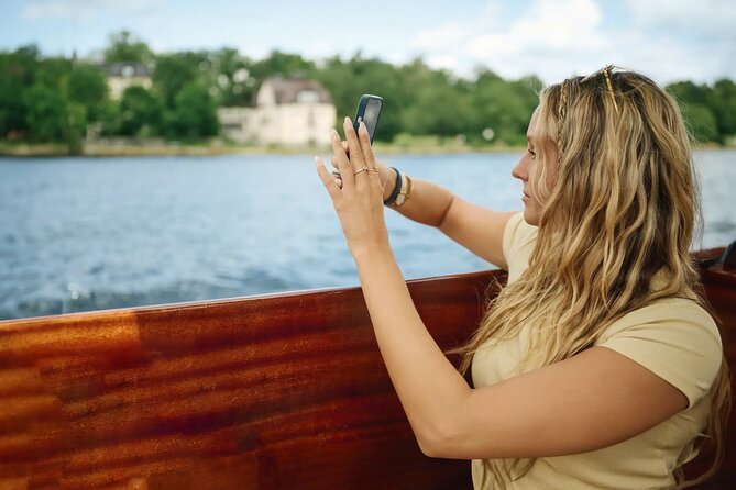 Stockholm Archipelago Tour by Classic Wooden Boat with Guide - Fjäderholmarna and the first taste of the archipelago