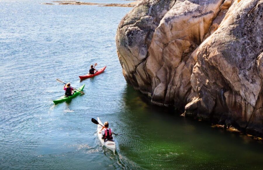 Stockholm: Full-Day Archipelago Kayaking Adventure - The first paddle through the Stockholm Archipelago