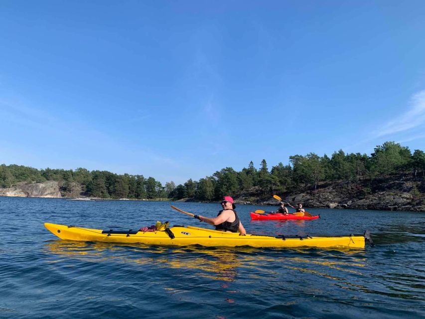 Stockholm: Morning Kayak Tour in the Archipelago with Lunch - Twenty minutes to learn the basics