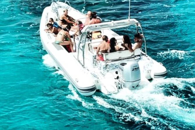 Tavolara San Teodoro's 5 Island and Beach Tour - Molara’s natural pools and Cala Spagnola