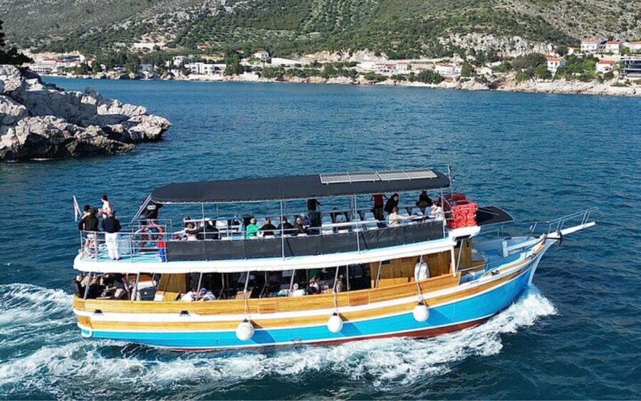 Three Island Boat Tour With Lunch - Booking details worth knowing