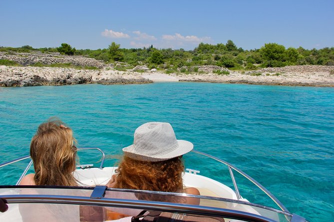Three Islands Private Speedboat Tour With Blue Lagoon Stop - A private island day from Split