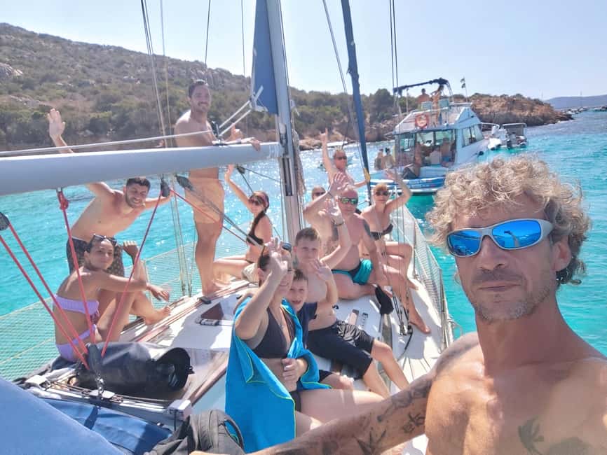 Tour of the islands of the archipelago with lunch and drinks - Comfort, safety, and who should skip it
