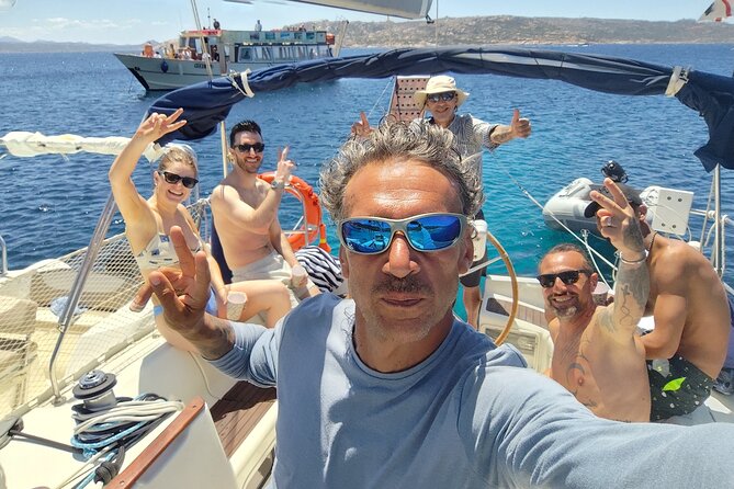 Tour to the islands of the La Maddalena Archipelago by sailing boat - Palau or La Maddalena: get the meeting point right