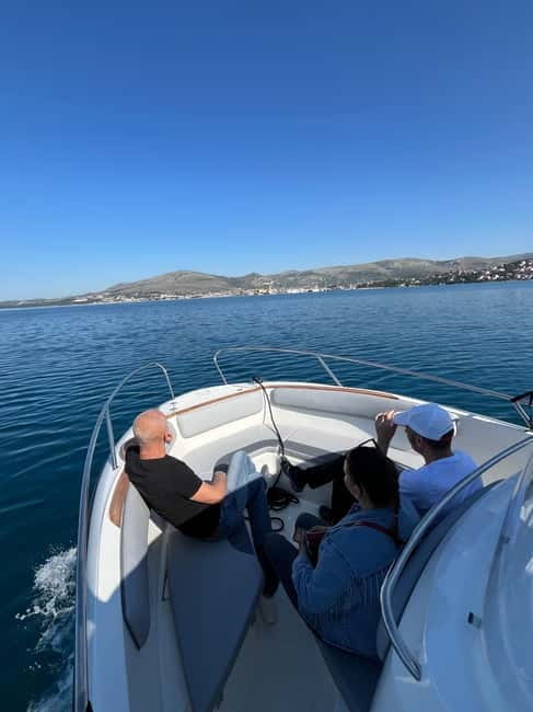 Trogir: Blue Lagoon and 3 Islands Speedboat Tour - Duga Bay on Čiovo is the quiet finish
