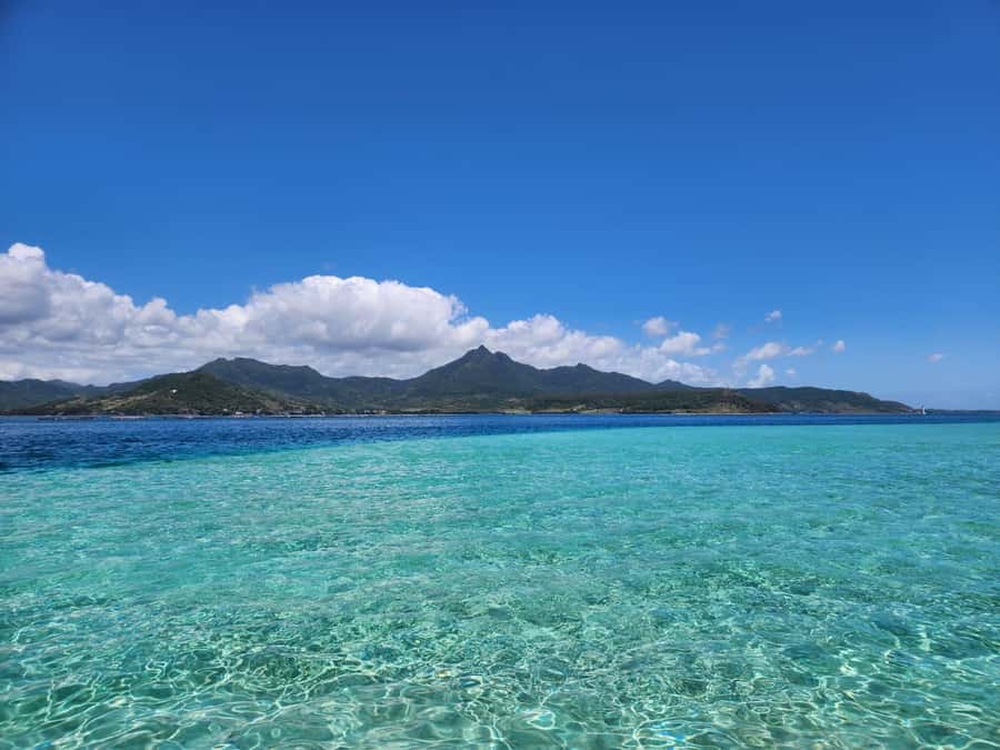 Trou D'Eau Douce: 5 island tour Mauritius with lunch/drinks - Fouquets Island provides a short scenic pause