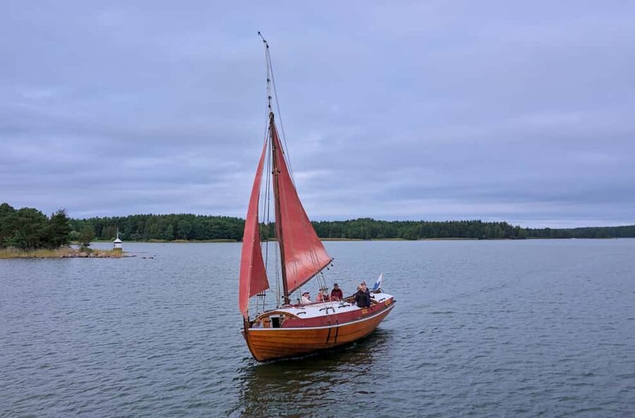 Turku Archipelago: 3-hour Sailing Trip Around Källdö Islands - What the three-hour route around Källdö is like
