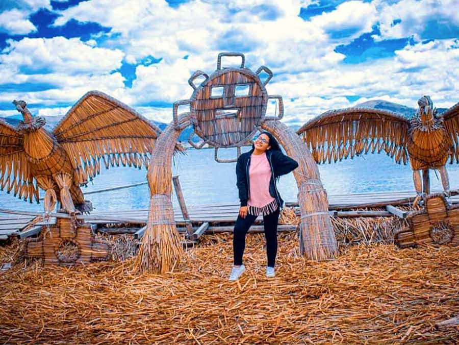 Uros Floating Islands Tour in Puno - From Puno’s streets to the Lake Titicaca dock