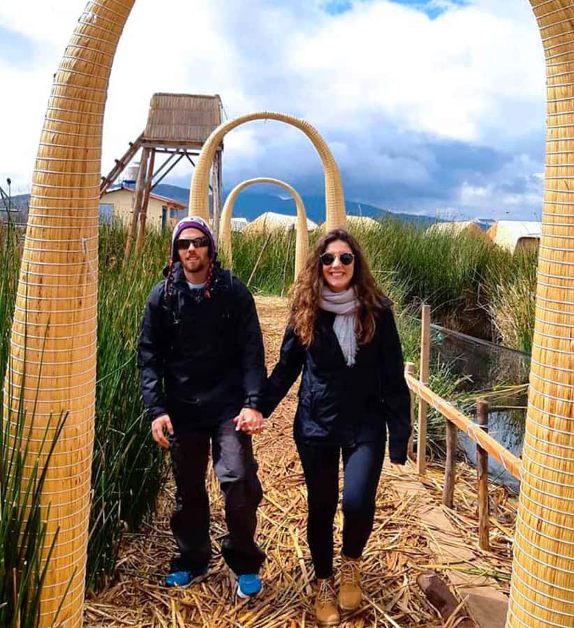 Uros Floating Islands Tour in Puno - Meeting the Uros families on a floating island