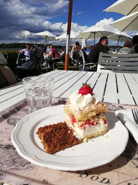 Vaxholm & Stockholm Archipelago: Guided Excursion, Day Trip - Vaxholm, a coastal town with a slower pace