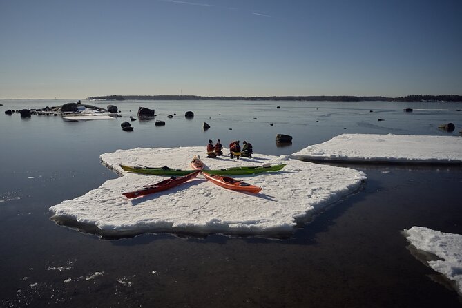 Winter kayaking in Eastern Helsinki archipelago - Key points to know before booking