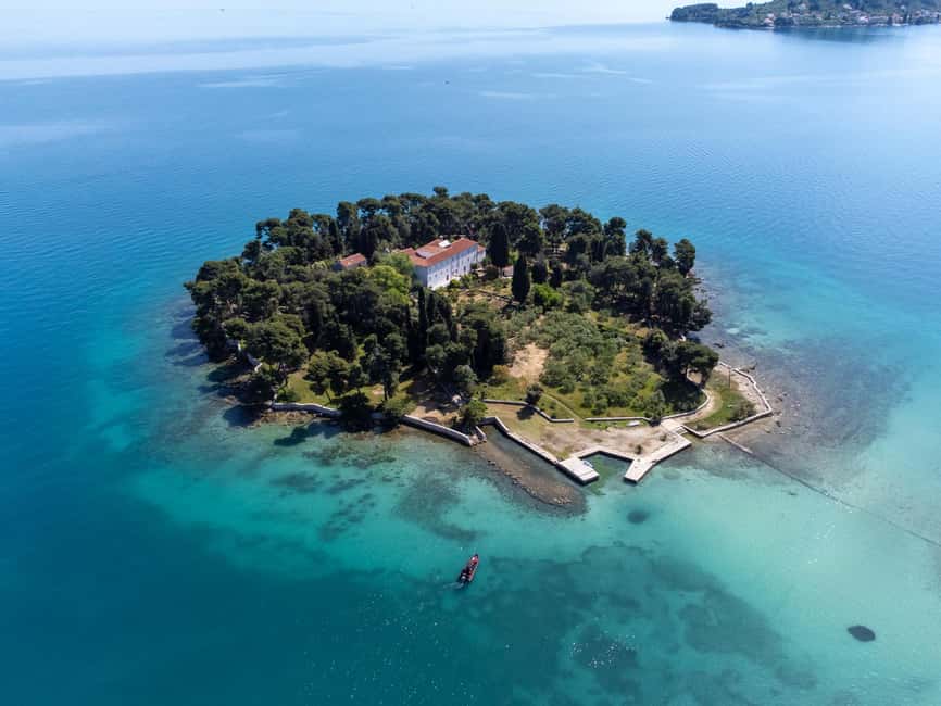 Zadar: 3-Island Speedboat Tour with Snorkeling and Drinks - What this Zadar speedboat tour is really like
