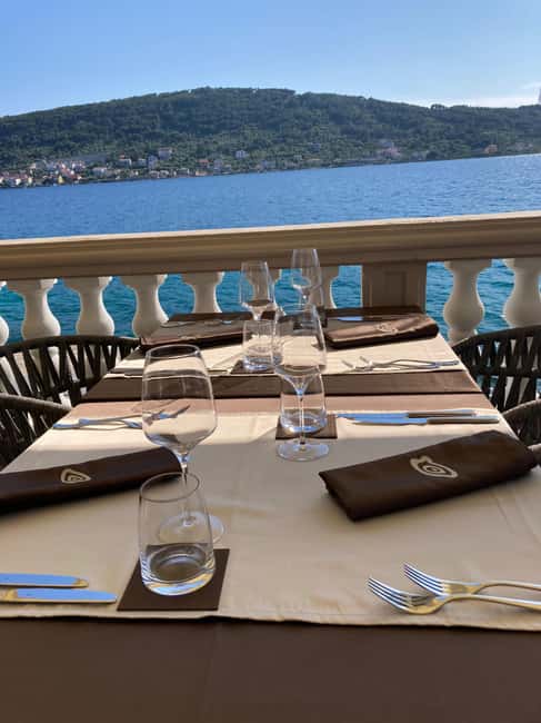 Zadar: Half-Day Island-Hopping and Lagoons Cruise with Fruit - Školjc and the charm of one church