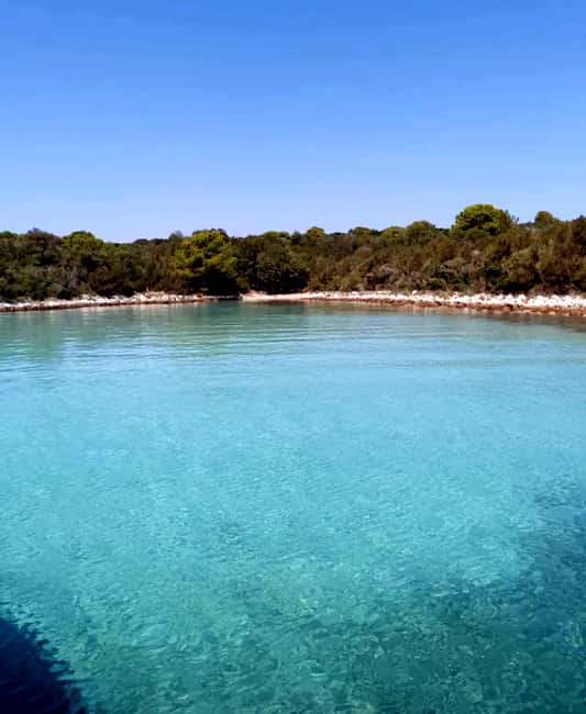 Zadar: Half-Day Island-Hopping and Lagoons Cruise with Fruit - A final lagoon before returning