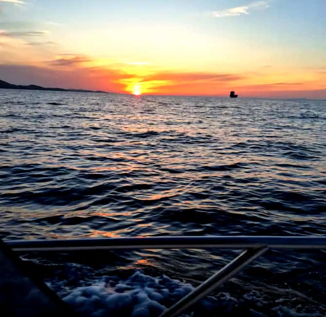 Zadar: Half-Day Island-Hopping and Lagoons Cruise with Fruit - What the $35 price really gets you