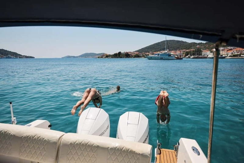 Zadar: Half-Day Island Hopping Tour with Snorkeling - Setting out from Foša beneath Zadar’s walls