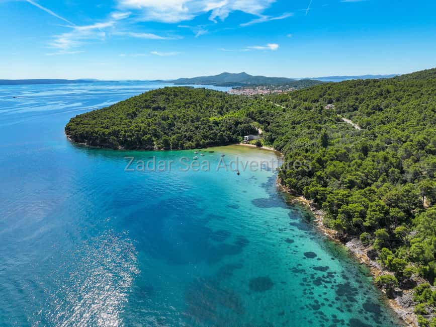 Zadar: Island Hopping Tour Swim and Snorkel with Aperol - The second stop: a small island made for walking