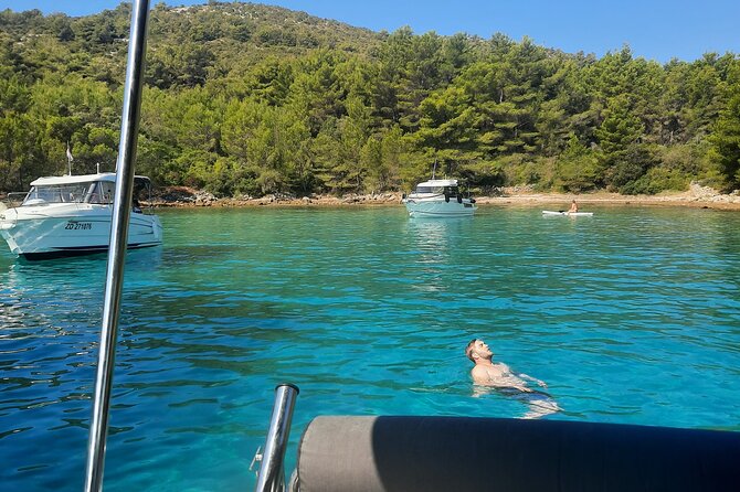Zadar: Island Luxury Speedboat Tour with Snorkeling - Preko: your longest pause and best chance to eat