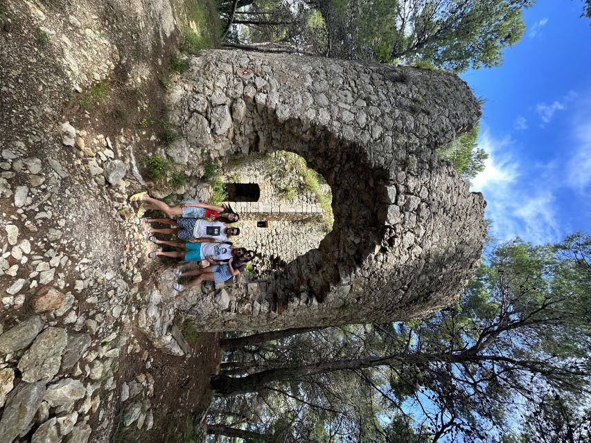 Zadar: Original Island-Hopping Speedboat Tour - The middle stop changes with the sea