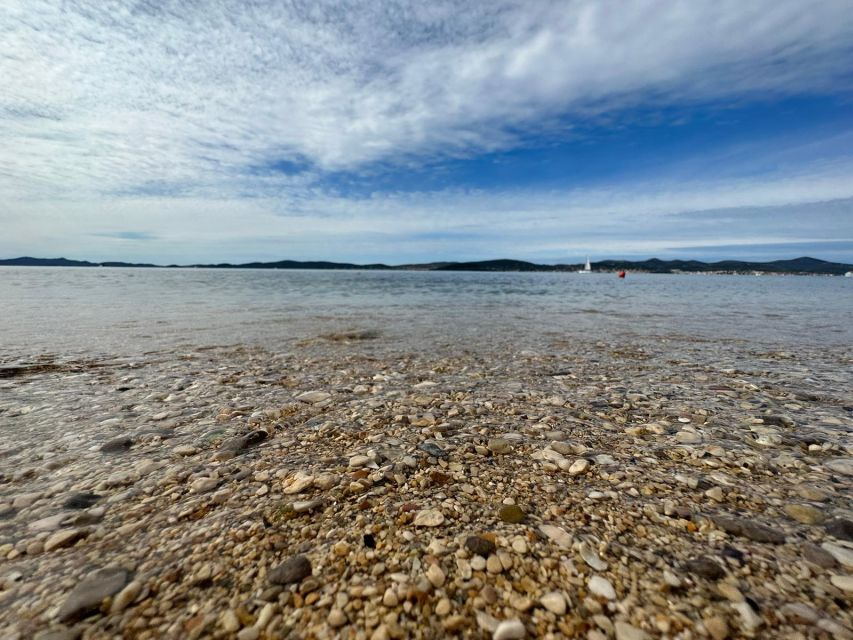 Zadar: Original Island-Hopping Speedboat Tour - Starting at Foša Parkbank in Zadar