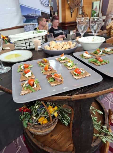 Zadar: Private Island Hopping & Wine Tasting with Canapés - Why this private Zadar cruise works so well