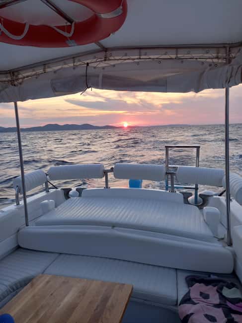 Zadar: Private Island Hopping & Wine Tasting with Canapés - What to pack for the four hours
