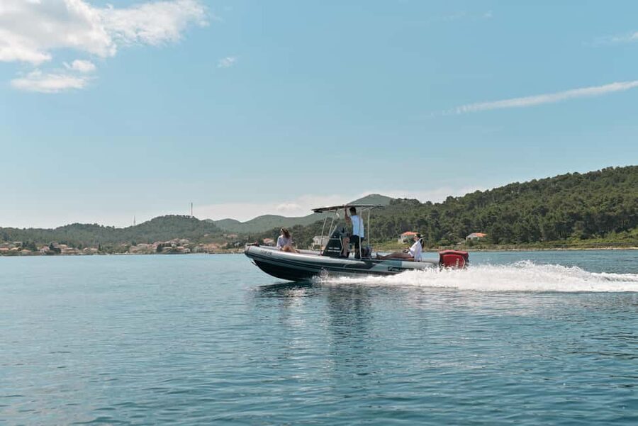 Zadar:Speedboat Tour Thrill Ride with Snorkeling on 3 island - Preko: Your Longest Island Break