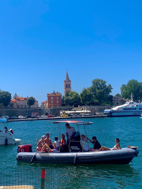 Zadar:Speedboat Tour Thrill Ride with Snorkeling on 3 island - Guides, Fruit, and Small Extras