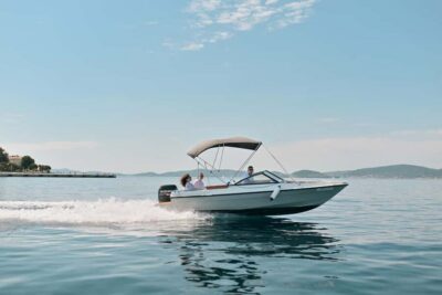 Speedboat Tour with Snorkeling on 3 islands