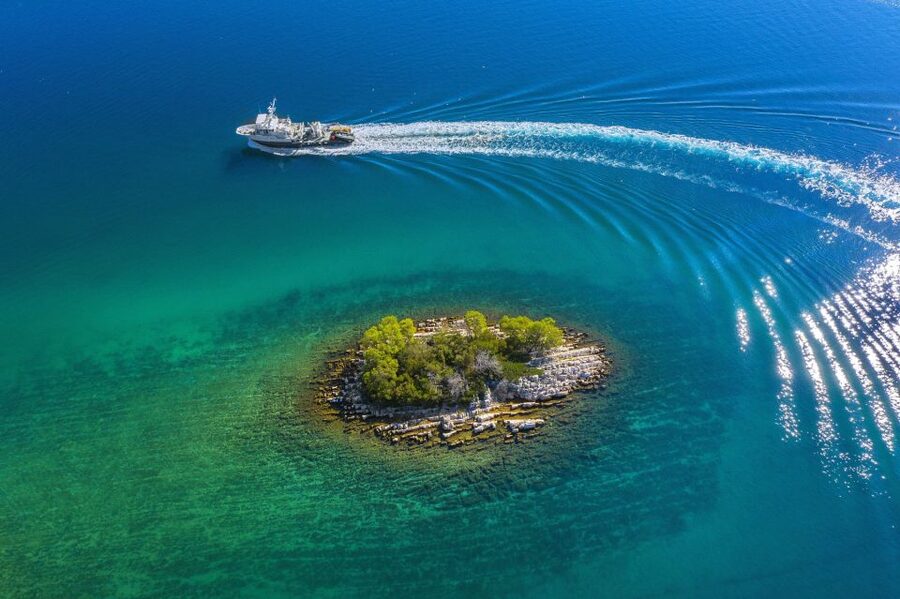 Zadar: Three Islands Private Boat Tour - Practical details that affect your day