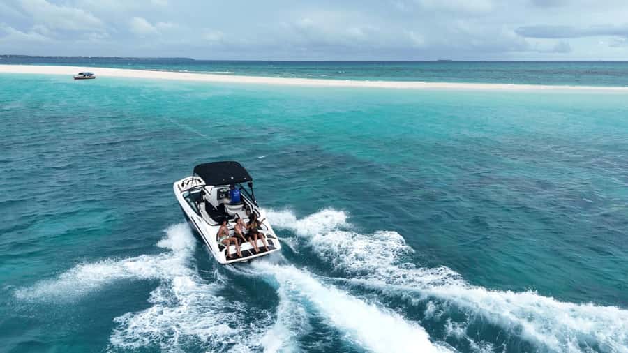 Zanzibar: Luxury Speedboat Island Hopping Tour - Nakupenda Sandbank And The Best Part Of Lunch